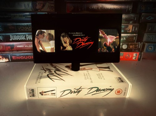 Lampada vhs danzante - lampada, sporca