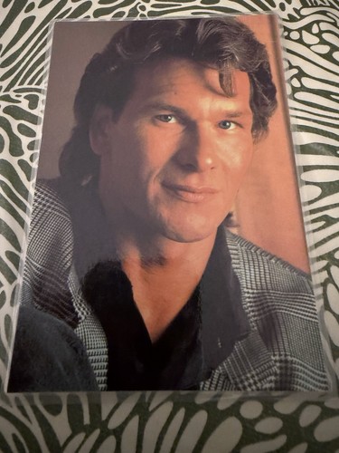 Cartolina patrick swayze - cartolina,